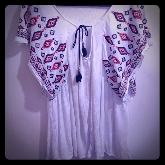 ONE WORLD Tops - One World Boho White Top with Tie Neckline .
